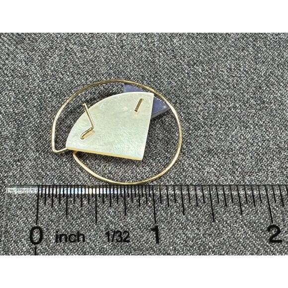 Vintage Post Modern Abstract Memphis Style Mother of Pearl Earrings - Picture 3 of 4